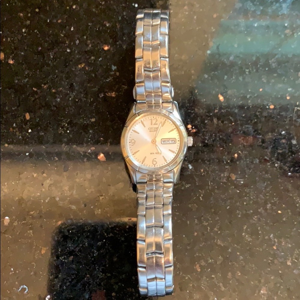 Citizen watch